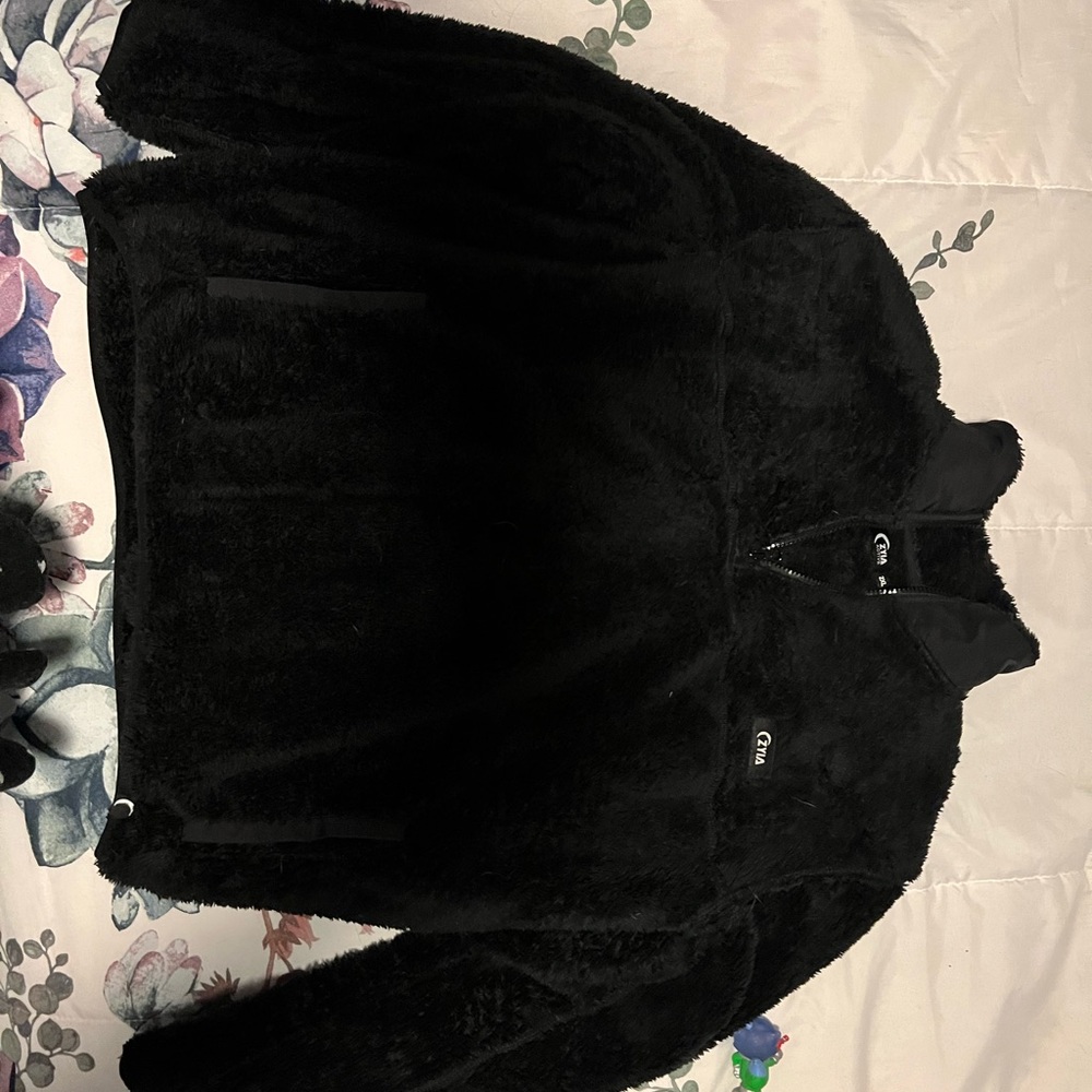 Zyia sweater